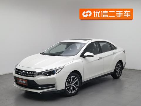 Venucia D60