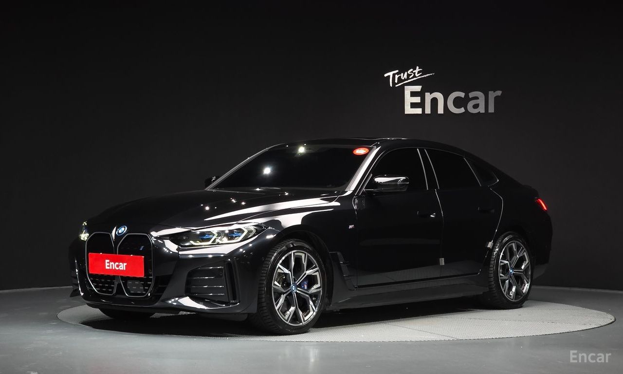 BMW i4