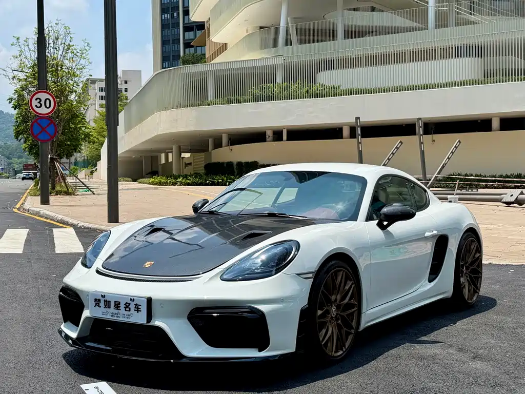 Porsche 718