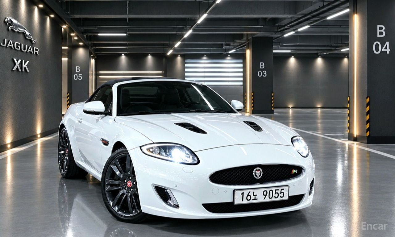 Jaguar XKR
