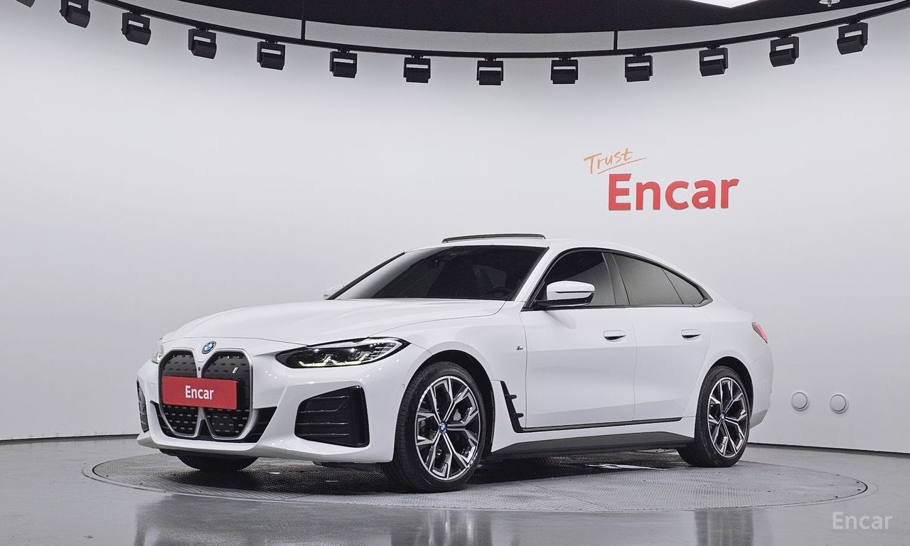 BMW i4