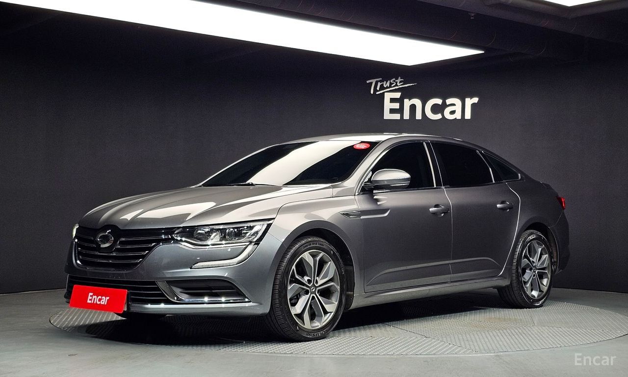 Renault SM6