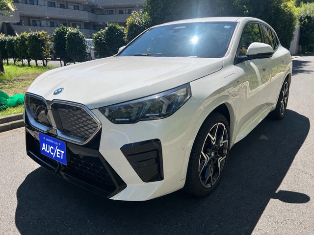 BMW iX2