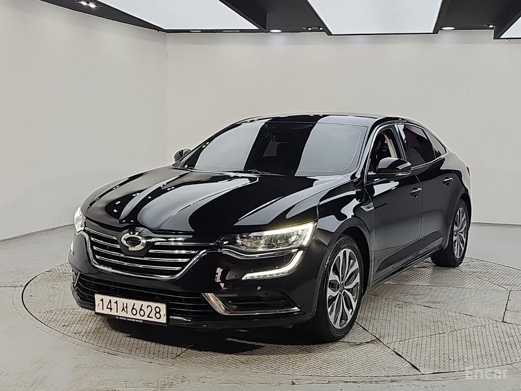 Renault SM6