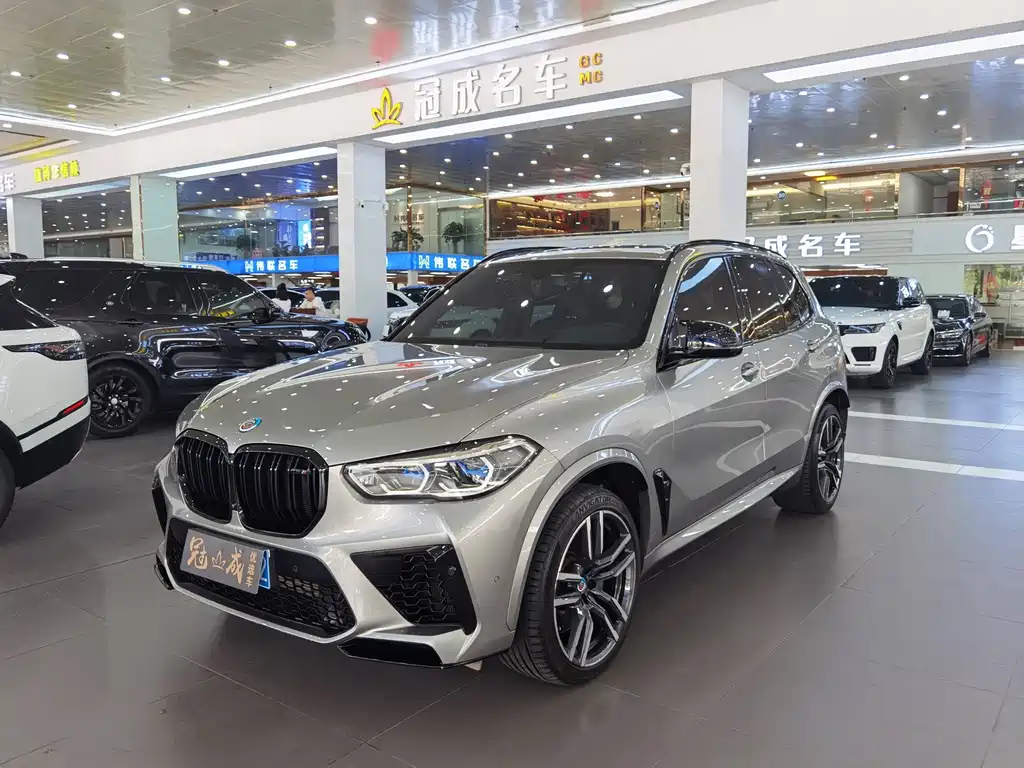 BMW X5 M