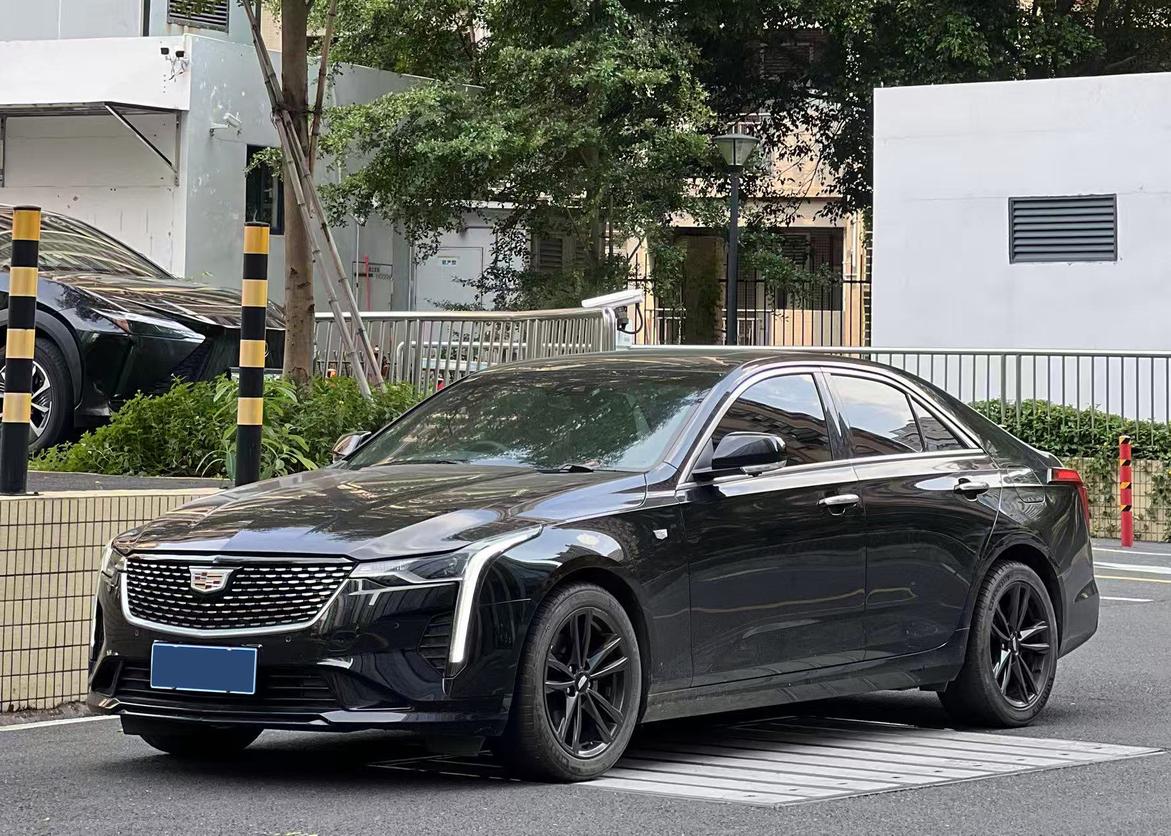 Cadillac CT4