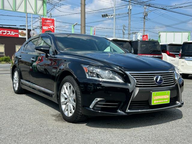 Lexus LS
