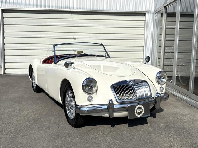 MG MGA