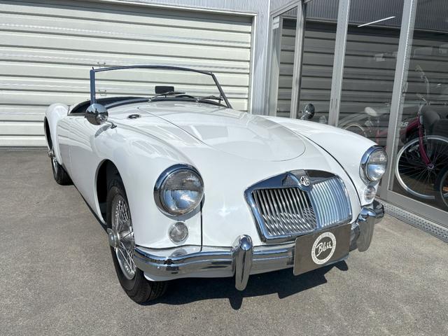 MG MGA