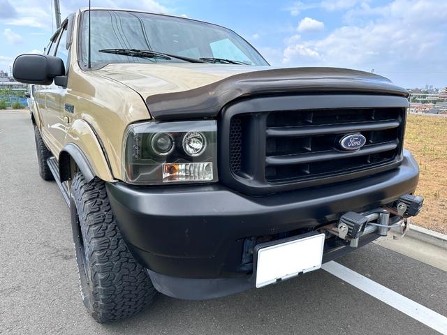 Ford Excursion