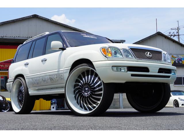 Lexus LX