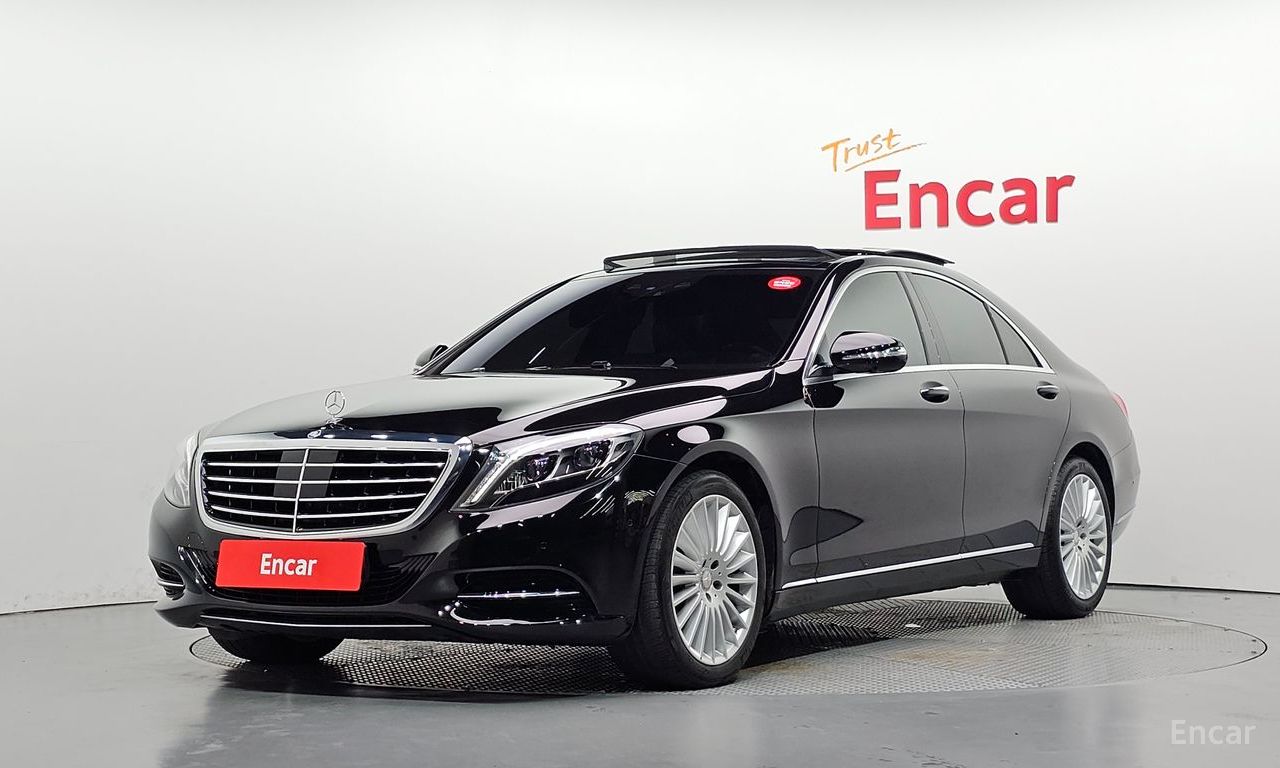 Mercedes-Benz S-Class W222