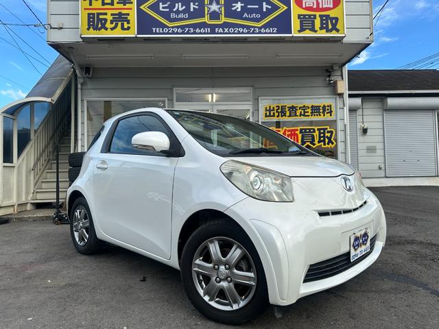 Toyota iQ