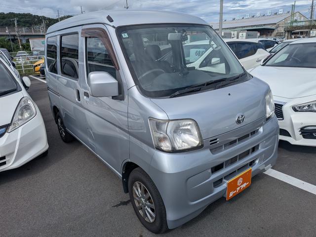 Toyota Pixis Van