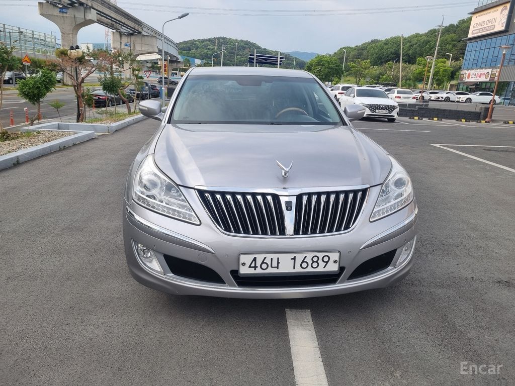 Hyundai Equus