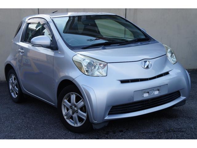 Toyota iQ