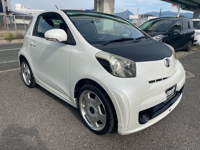 Toyota iQ