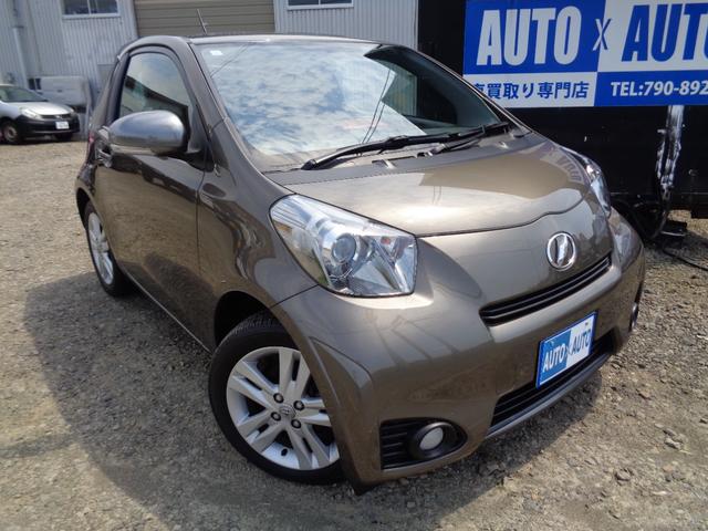 Toyota iQ
