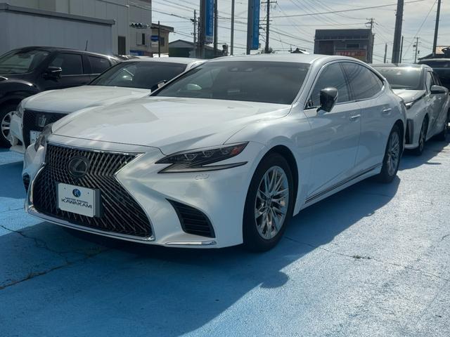 Lexus LS