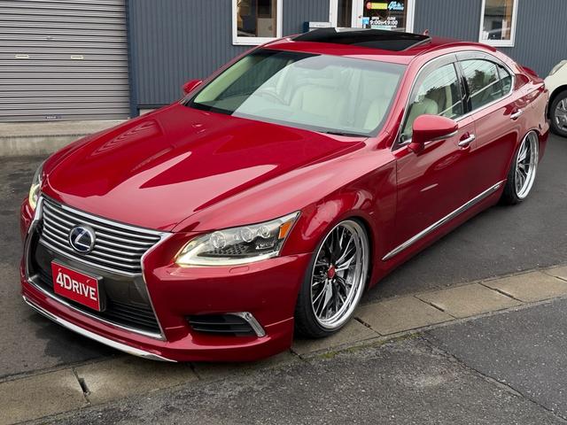 Lexus LS