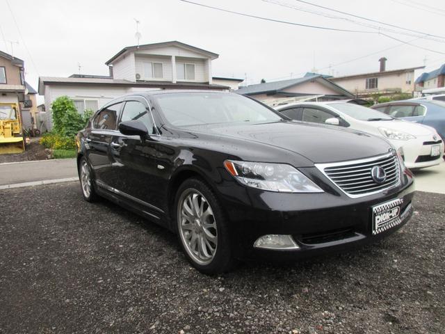 Lexus LS