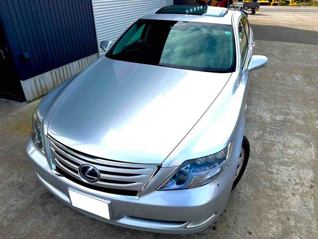 Lexus LS