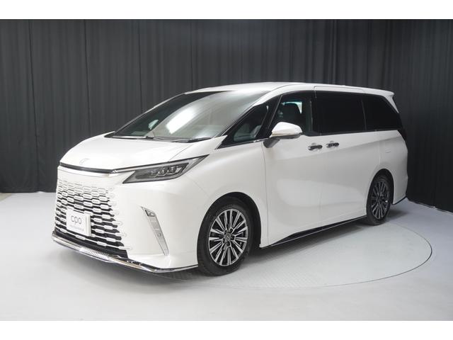 Lexus LM