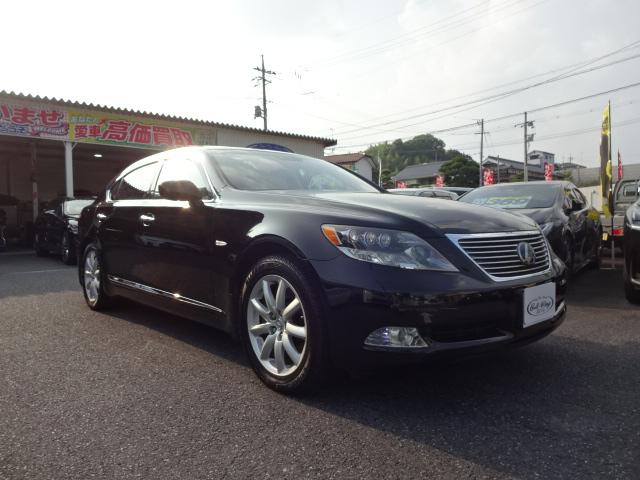 Lexus LS
