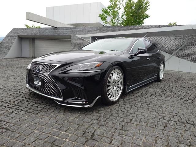 Lexus LS