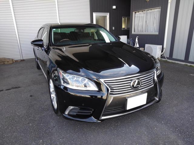 Lexus LS