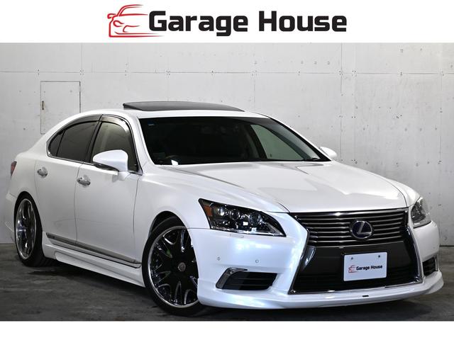 Lexus LS