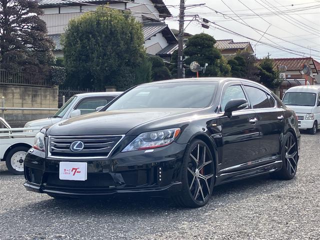Lexus LS