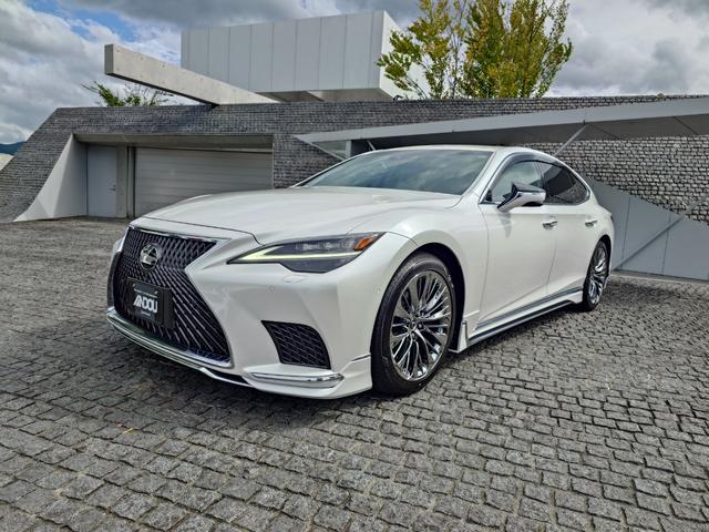 Lexus LS