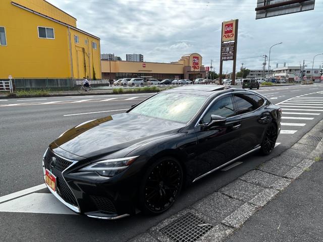 Lexus LS