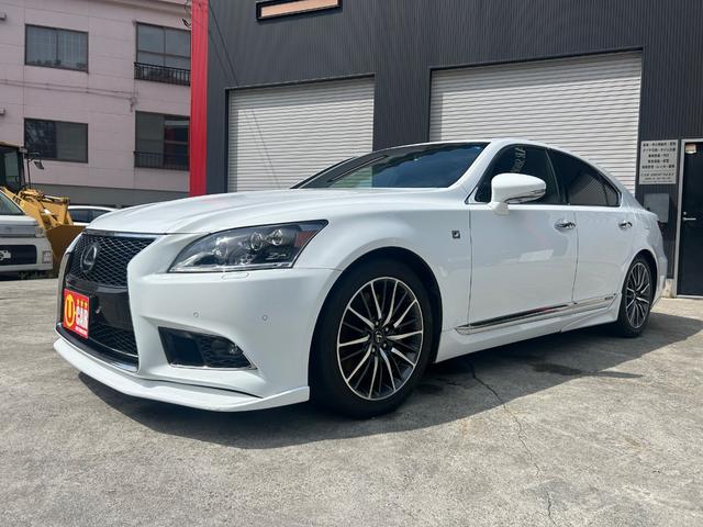 Lexus LS