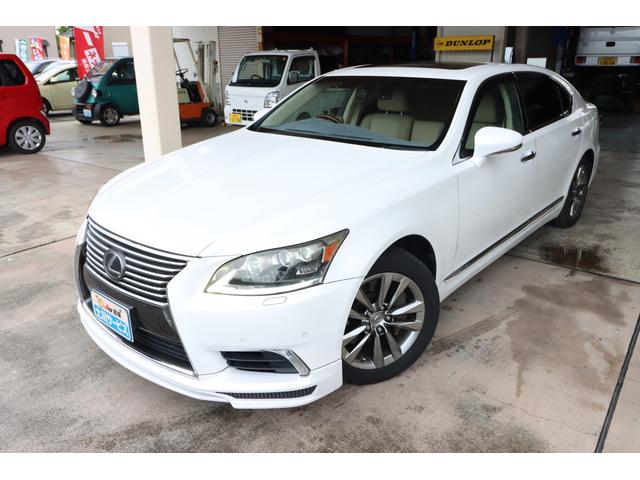 Lexus LS
