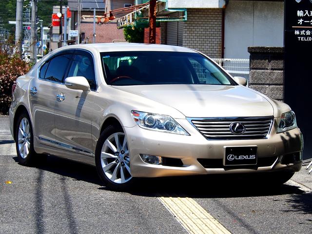 Lexus LS