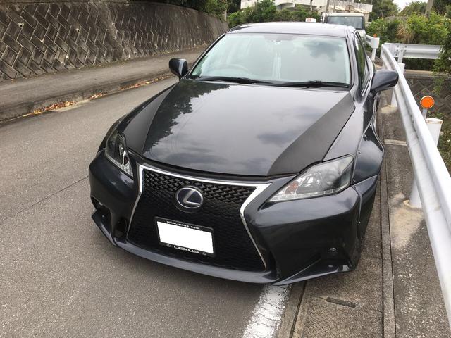 Lexus IS