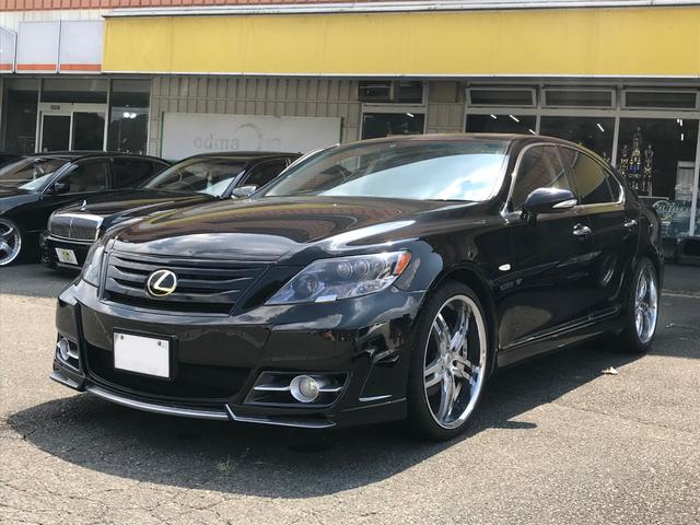 Lexus LS
