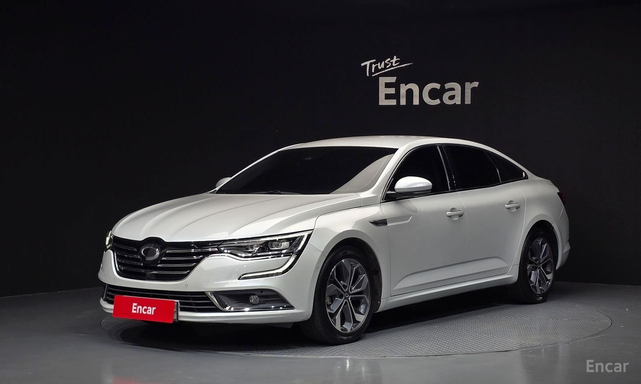 Renault SM6