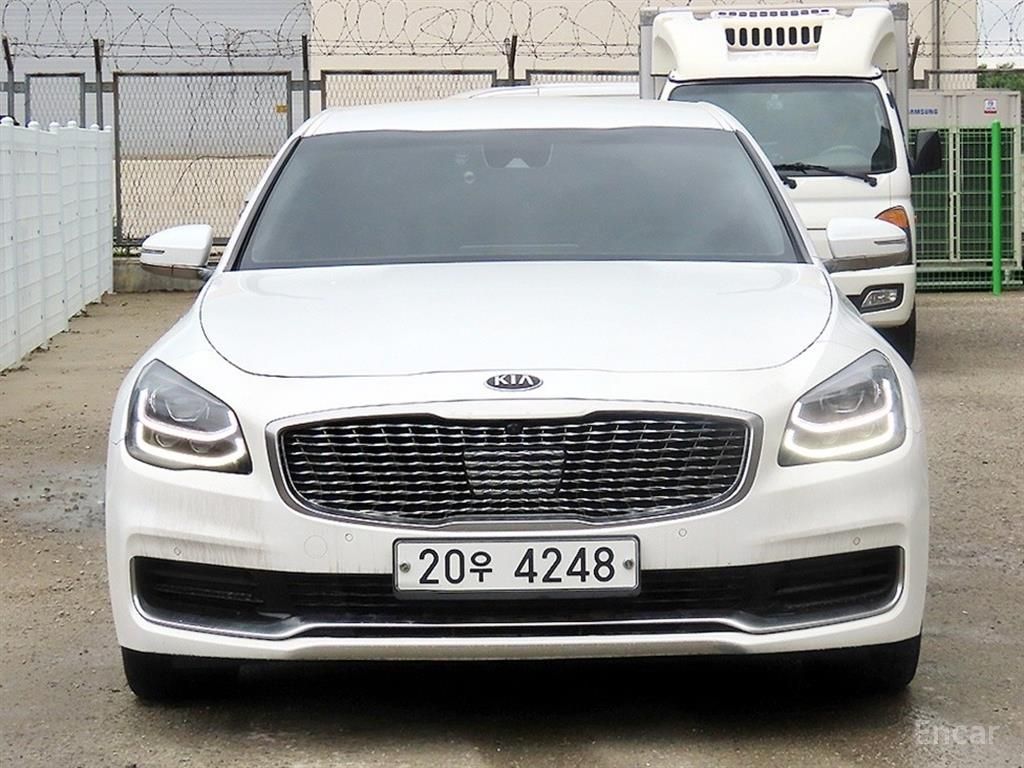 Kia K9