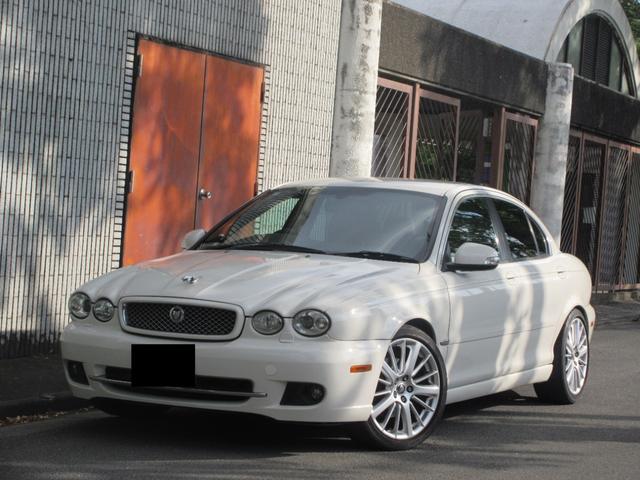 Jaguar X-Type