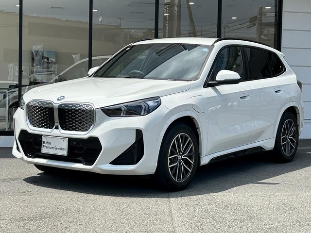 BMW iX1