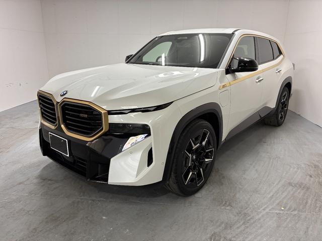 BMW XM