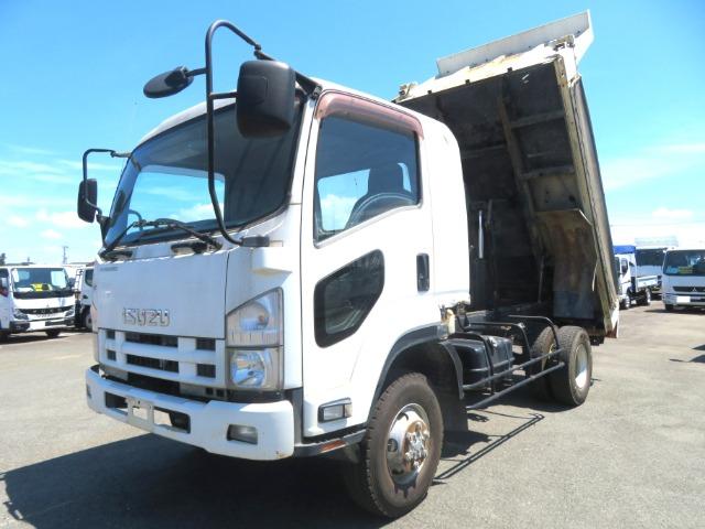 Isuzu