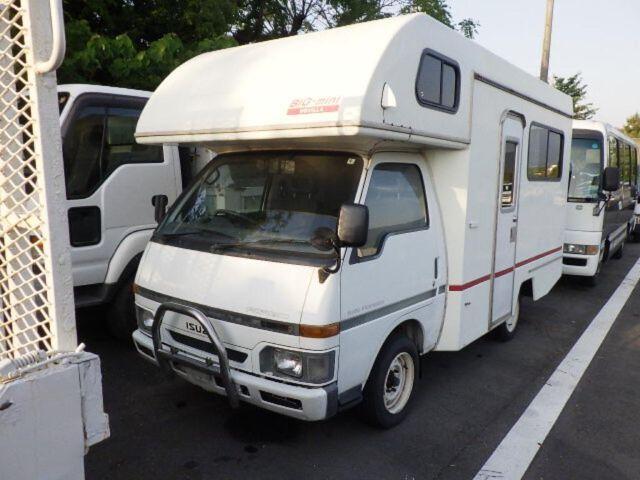 Isuzu