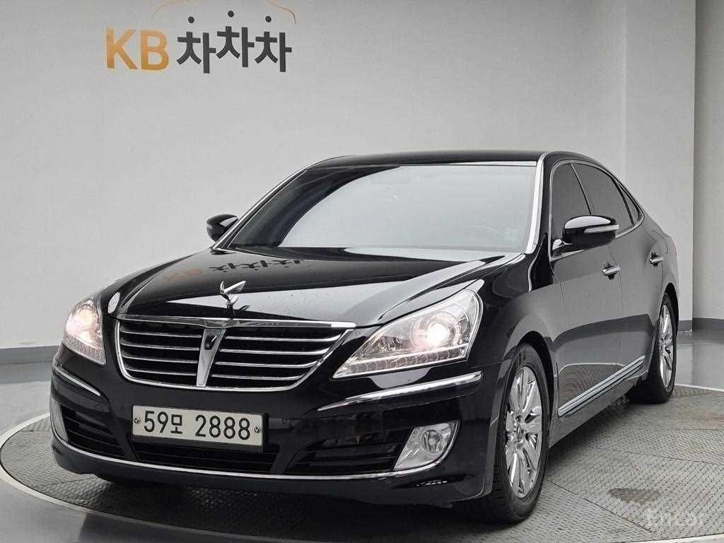 Hyundai Equus
