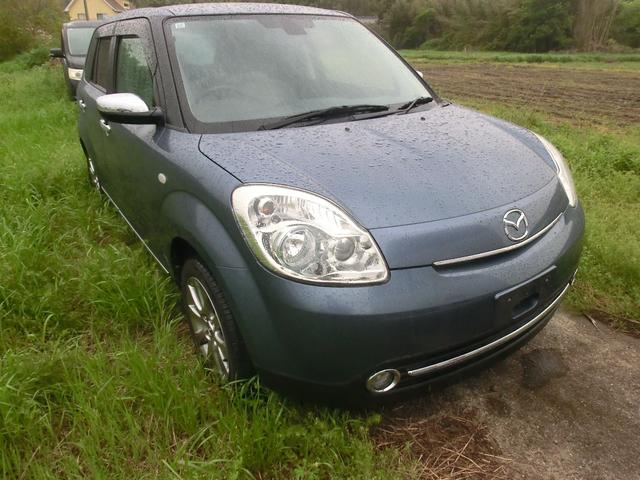 Mazda Verisa