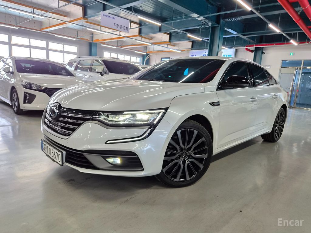 Renault SM6