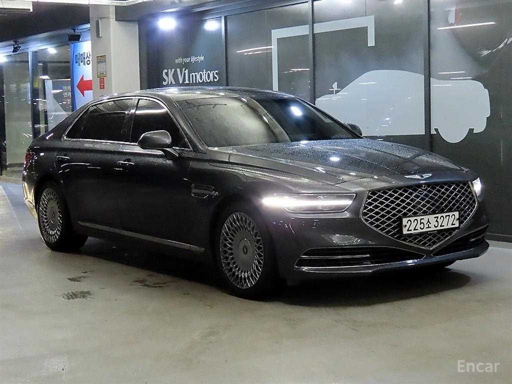 Genesis G90